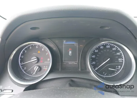 2020 Toyota Camry Le z USA, uszkodzony, nr VIN 4T1C11AK9LU921352